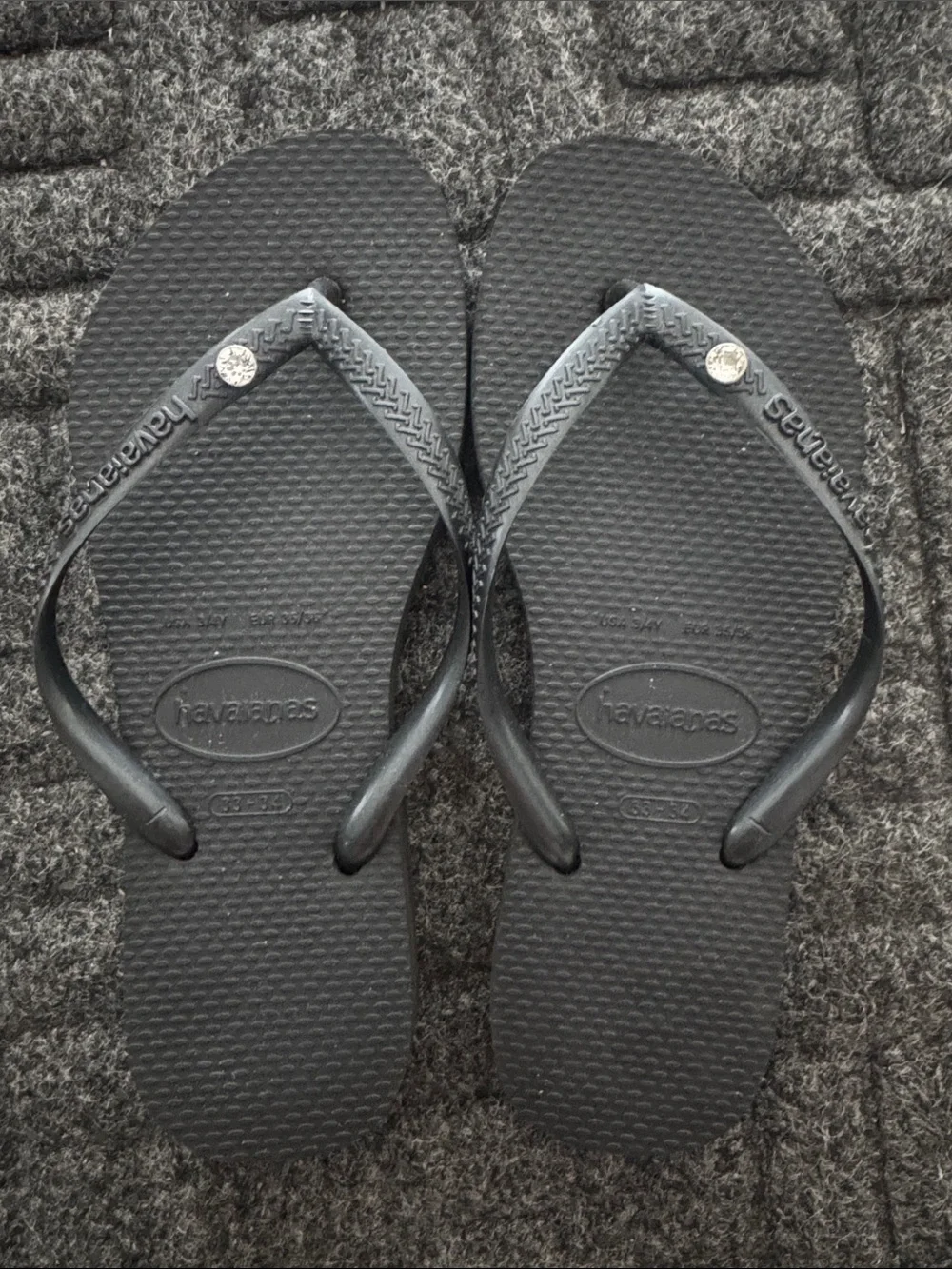 Havaianas two pairs